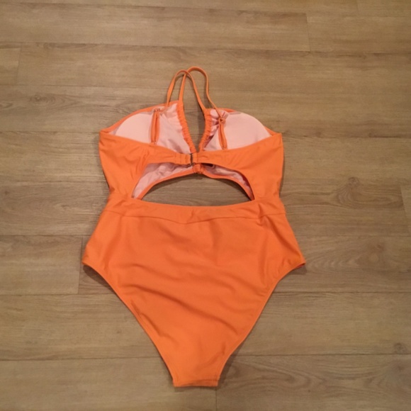 Women's One Piece Plunge Neckline Cutout Criss Cross Bathing Suit - Picture 6 of 7